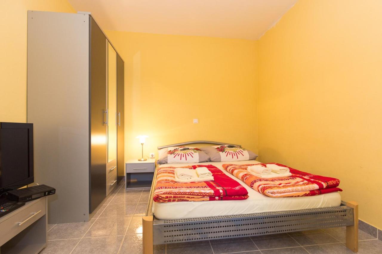 Vila Milano Apartment คอร์นิช ภายนอก รูปภาพ